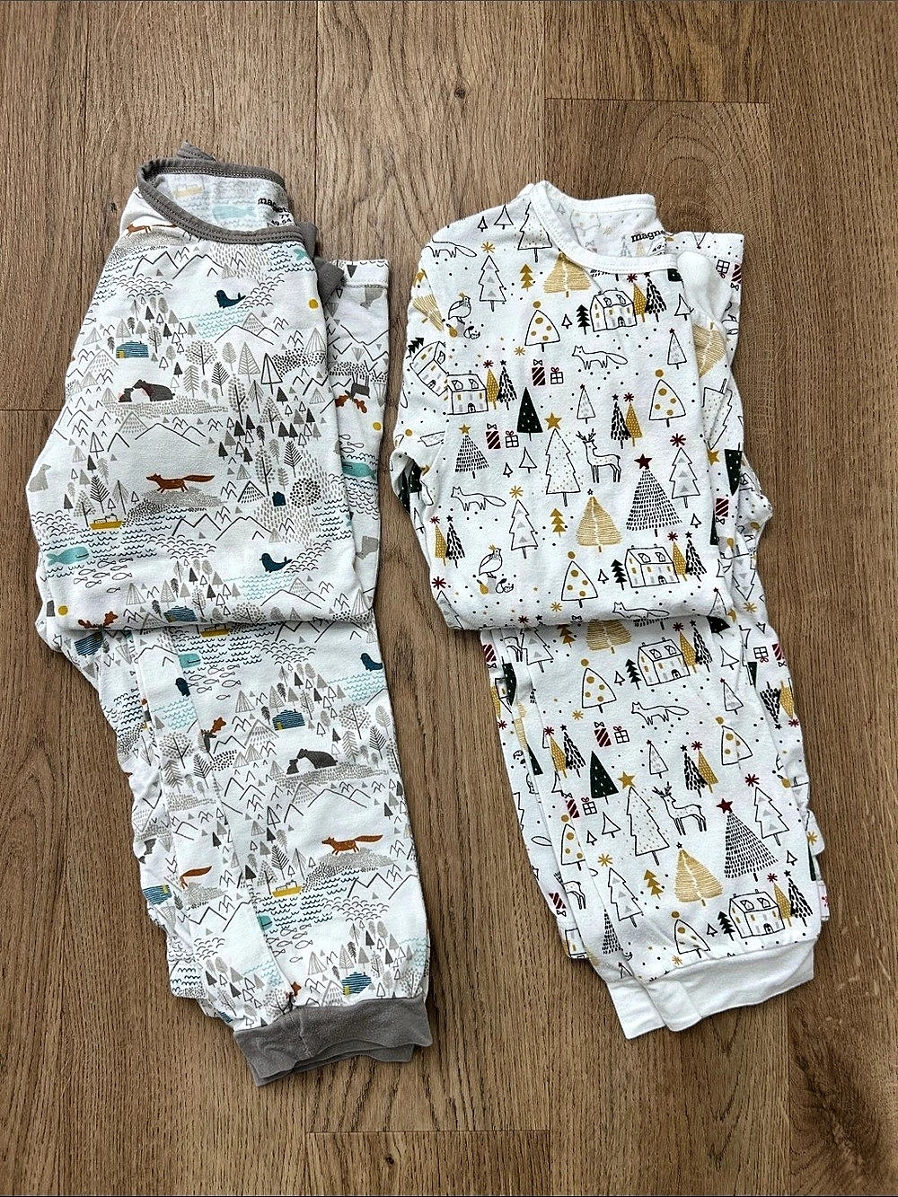 magnetic me 2 Pairs of Pajama Sets Unisex Size 7 EUC